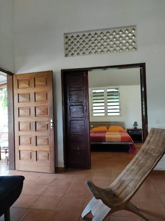 Tikote Chwit Point 1 Vila Cayenne Exterior foto